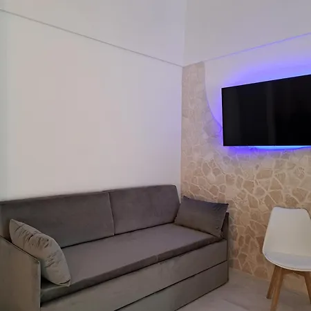 Serenity Apartment *